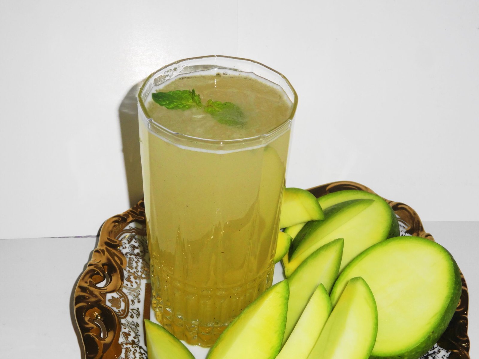 Homemade Aam Panna Recipe A Refreshing And Tangy Raw Mango Drink For Summer Hydration Indian 2566